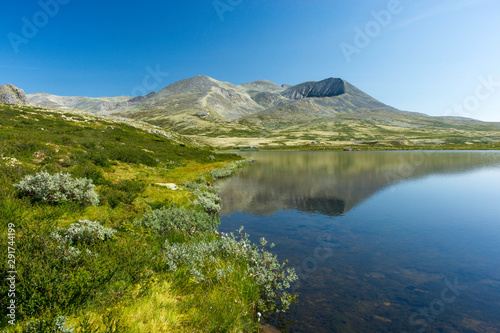 Bergspiegelung im Nationalpark Rondane