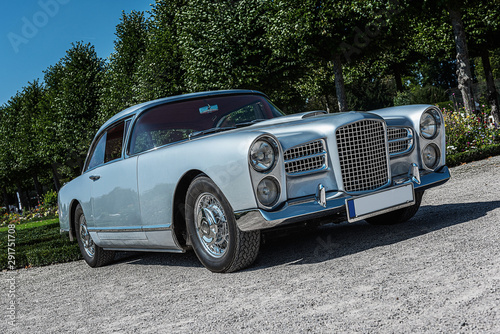 luxury old french car