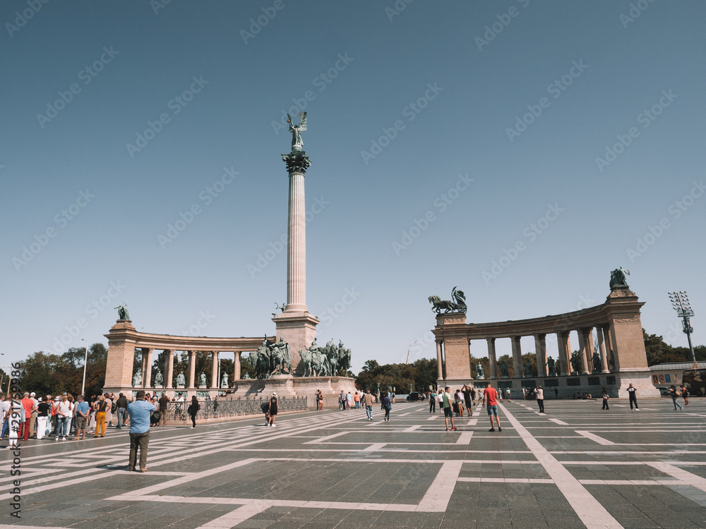 Heroes' Square (Hősök tere) is the largest square in Budapest with a Millennium monument in the center of the square.