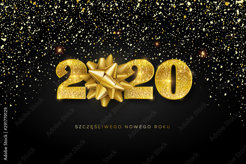 Szczęśliwego Nowego Roku 2020, koncepcja kartki noworocznej w języku polskim z opadającym złotym konfetti, dużym błyszczącym napisem oraz złotą wstążką z kokardą - obrazy, fototapety, plakaty 