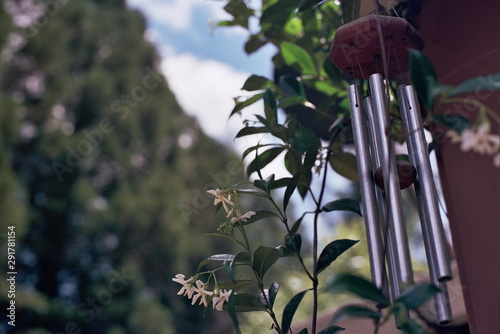 Billede på lærred Garden Wind Chime