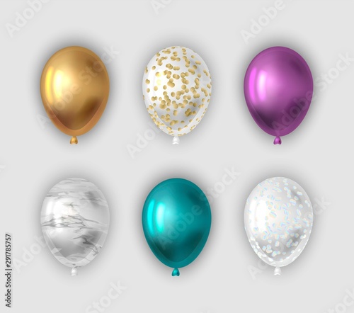Set of realistic balloons. Vector illustration.
