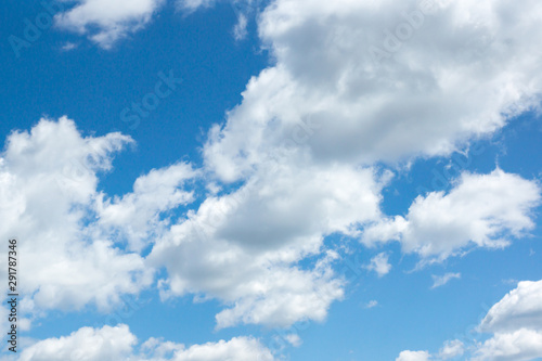 Blue sky and white cloud