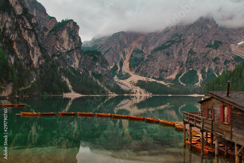 Fototapeta Naklejka Na Ścianę i Meble -  Lago di Braies in the Dolomites