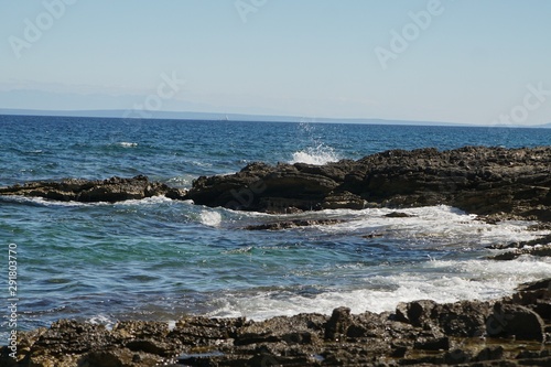 sea and rocks