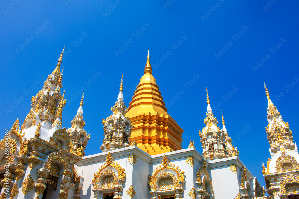 Fototapeta premium Wat Sridon Mun Temple in Chiang Mai ,Thailand