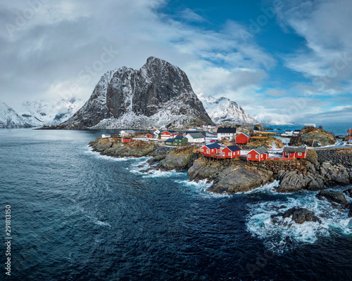 Hamnoy fishing village on Lofoten Islands, Norway © Dmitry Rukhlenko