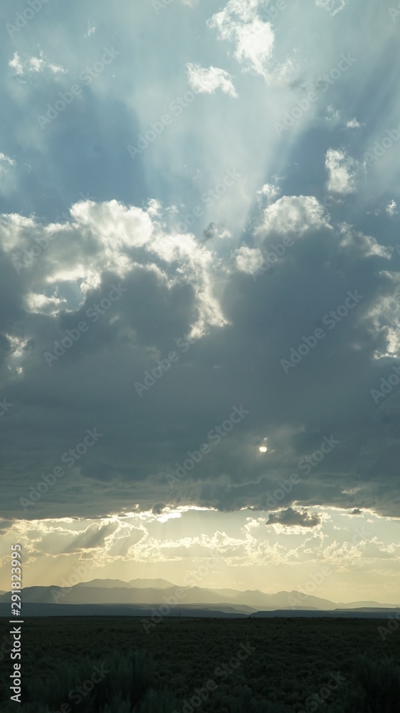Obraz premium Epic clouds over western landscape