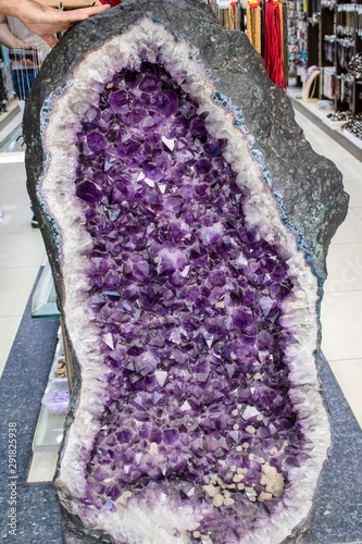 The amethyst crystal was withdrawn in the store. Large crystals.