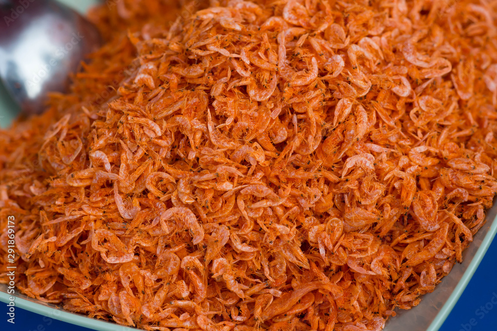 close up of a bowl of saffron