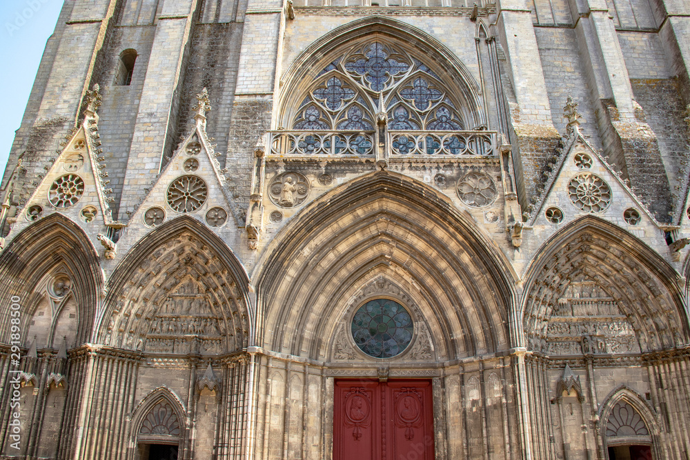 Bayeux. Portail principal de la cathédrale Notre-Dame. Calvados. Normandie