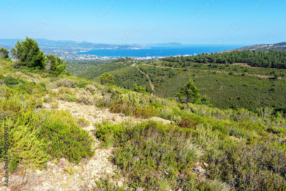 Vue sur la baie de La Ciotat Vue sur la baie de La Ciotat