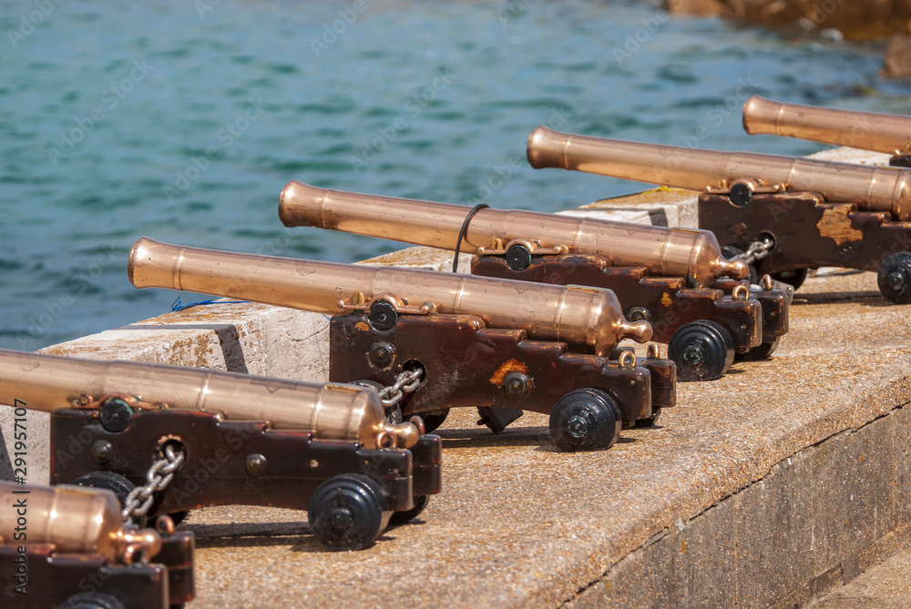 Starter cannons Cowes Isle of Wight