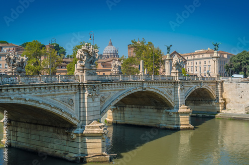 Fototapeta Naklejka Na Ścianę i Meble -  Vittorio Emanuele II Bridge in Rome, Italy