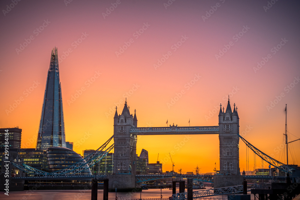 Naklejka premium Tower Bridge, London, UK, during golden sunset hours. Exclusive London