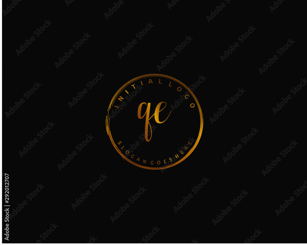 Fototapeta premium QE Initial handwriting logo vector