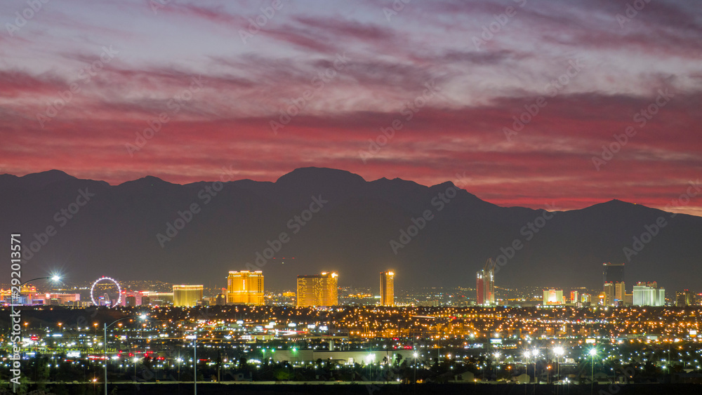 Obraz premium Aerial sunset high angle view of the downtown Las Vegas Strip