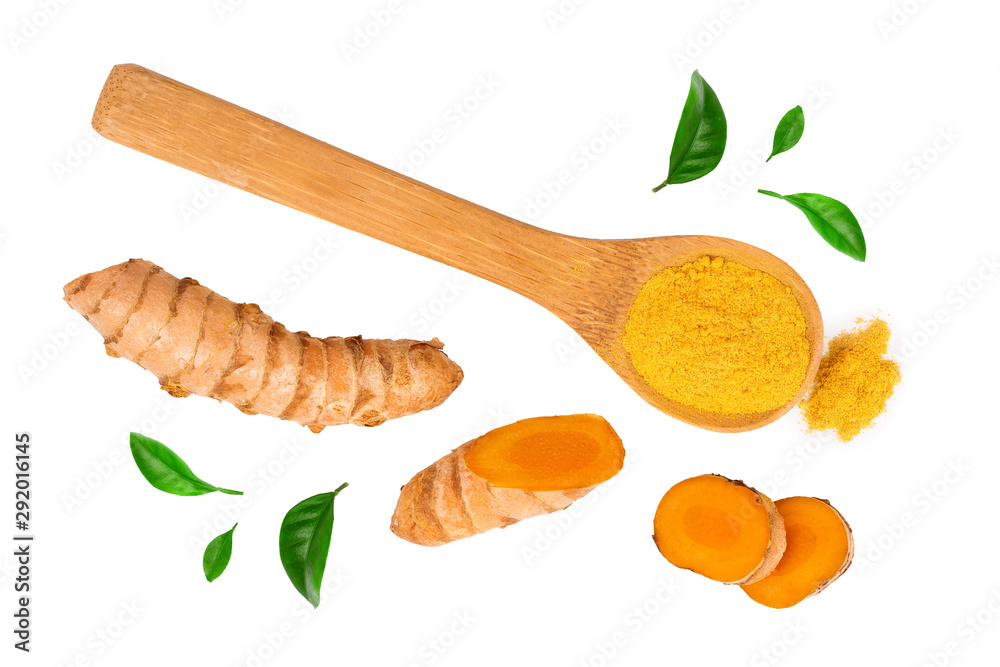 Naklejka premium Turmeric powder and turmeric root isolated on white background. Top view. Flat lay