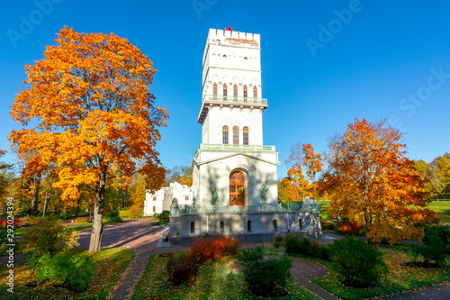 Fototapeta Naklejka Na Ścianę i Meble -  White tower in Alexander park in Tsarskoe Selo in autumn, Pushkin, St. Petersburg, Russia