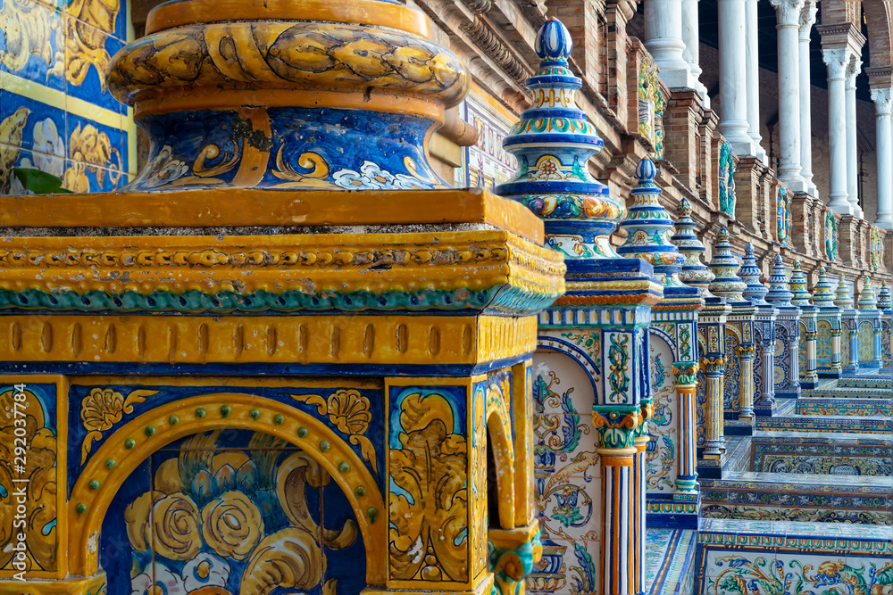 Fototapeta premium Details of the mosaic decoration of Plaza de España in Sevilla, Spain