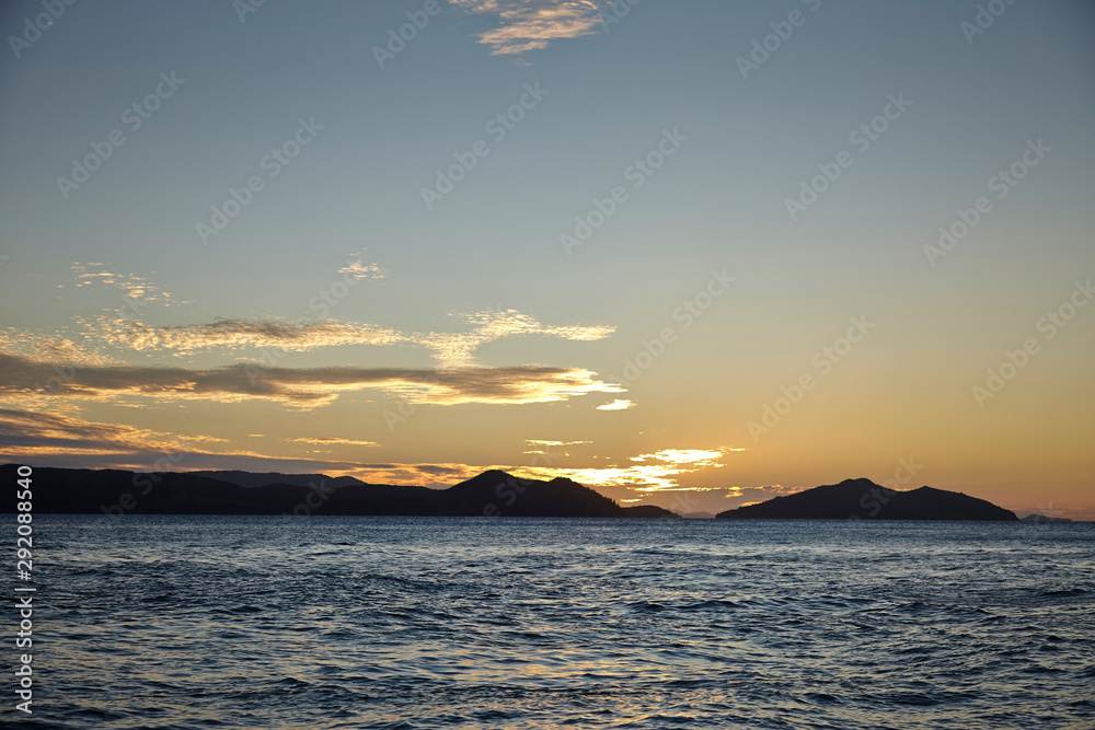 Fototapeta premium sunset over sea