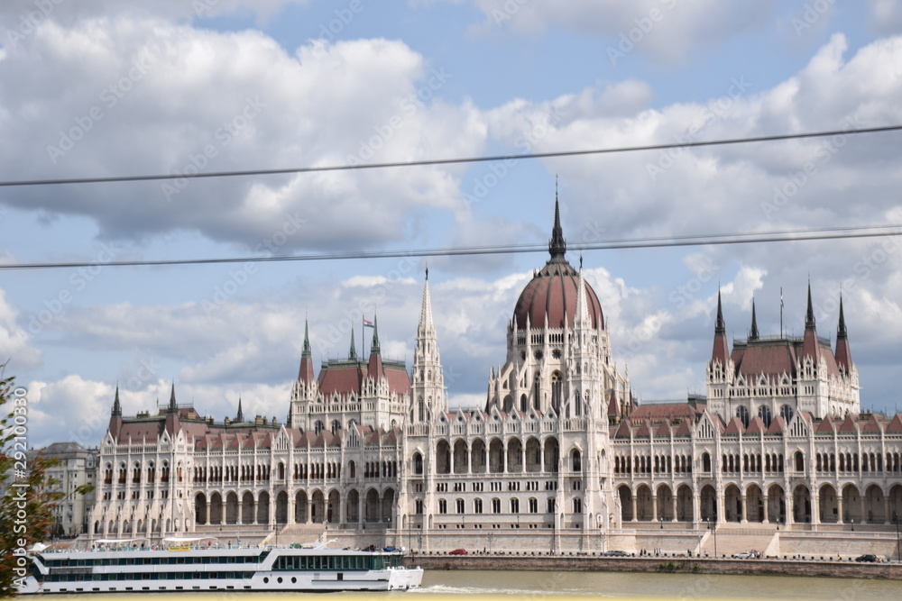 Obraz premium beautiful budapest