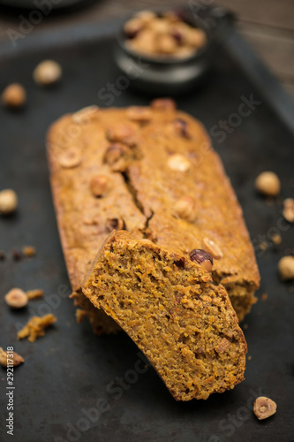 gâteau fait maison noisettes carrot cake