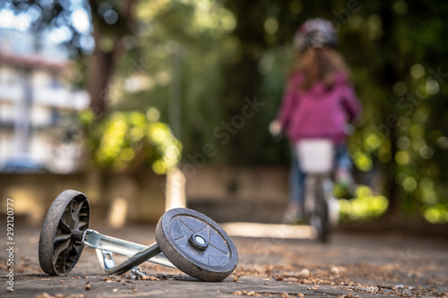 bicicletta senza rotelle ruote piccole