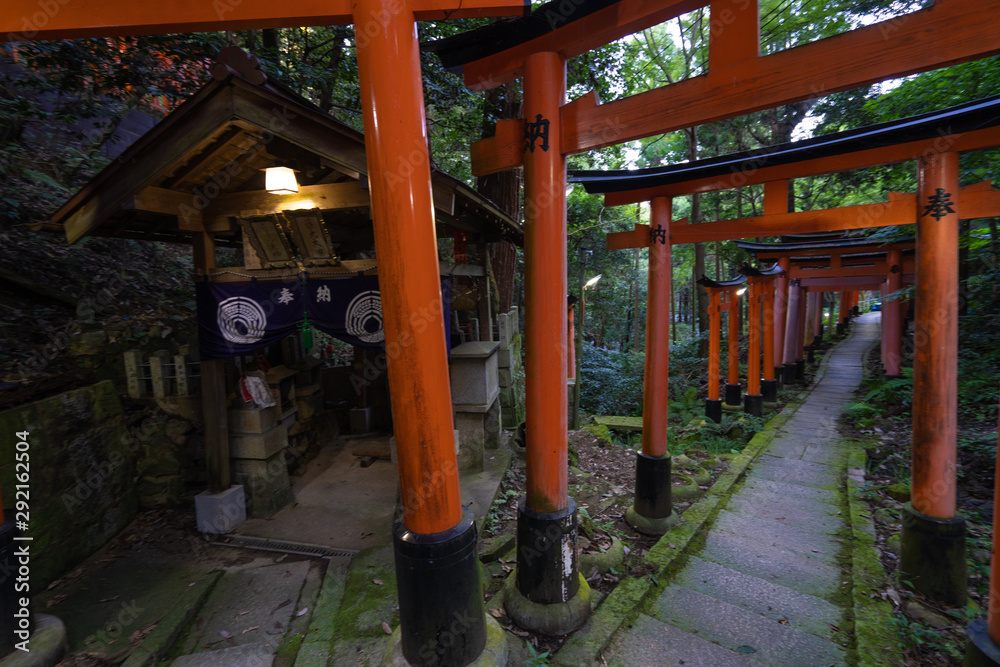 Kyoto Travel : Landscape of Fushimi-Inari Taisha Kyoto Travel : Landscape of Fushimi-Inari Taisha