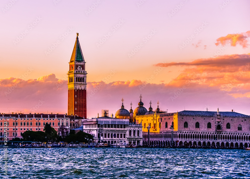 Fototapeta premium Venetian Sunset