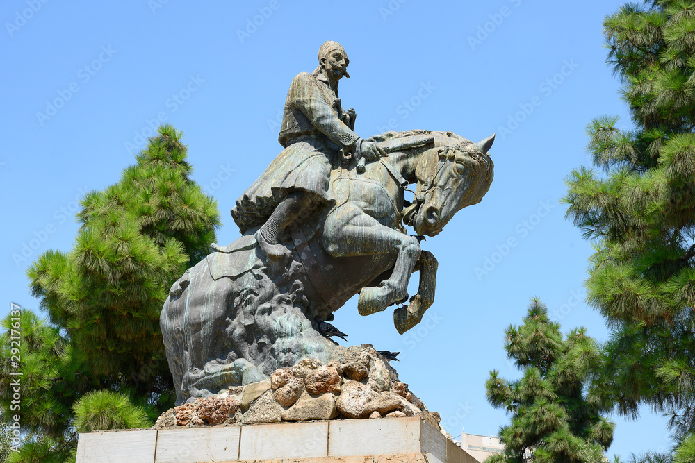 Denkmal für Georgios Karaiskakis, Freiheitskämpfer, Piräus, Athen, Griechenland