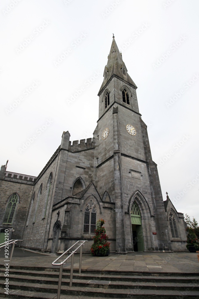 Cathedral Sts. Peter and Paul in Ennes (Irland)