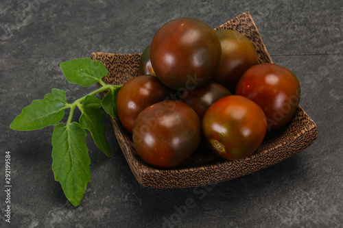 Black tomato -tasty fresh Kumato