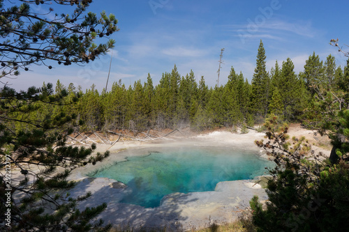 Yellowstone emeraude