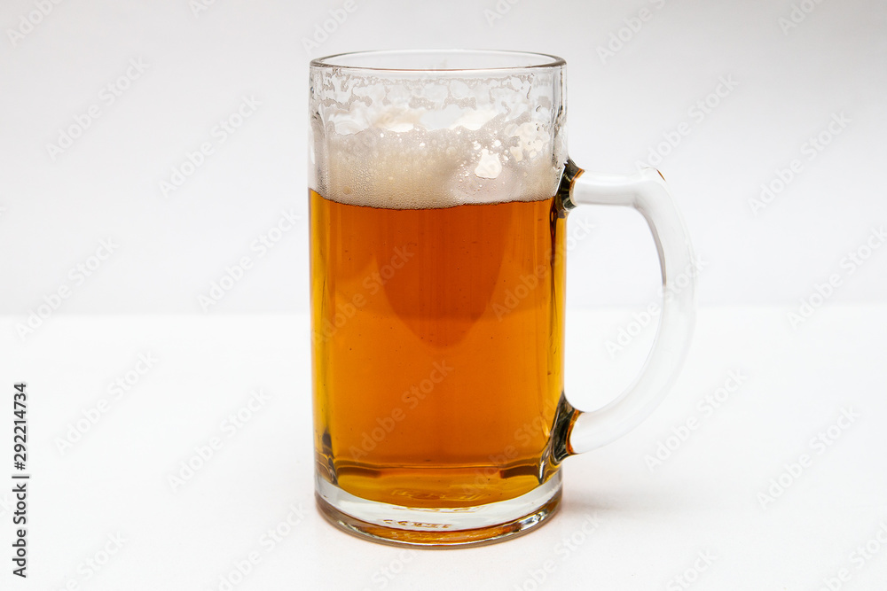 Alcohol-free beer for drivers. Beer for the Oktoberfest event. Alcohol-free beer for drivers. Beer for the Oktoberfest event.