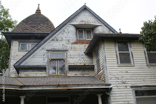 Wallpaper Mural Old House Needing Painting Torontodigital.ca