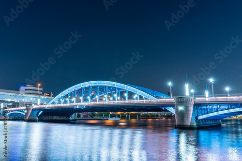 隅田川の風景 ライトアップした駒形橋
