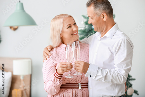 Mature couple with glasses ...