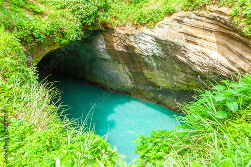 堂ヶ島 上から見た天窓洞、静岡県賀茂郡西伊豆町にて