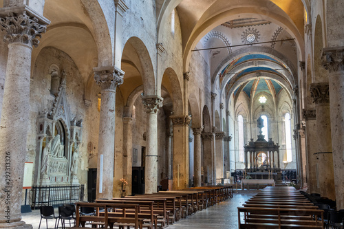 Massa Marittima, Tuscany: the medieval cathedral, interior © Claudio Colombo