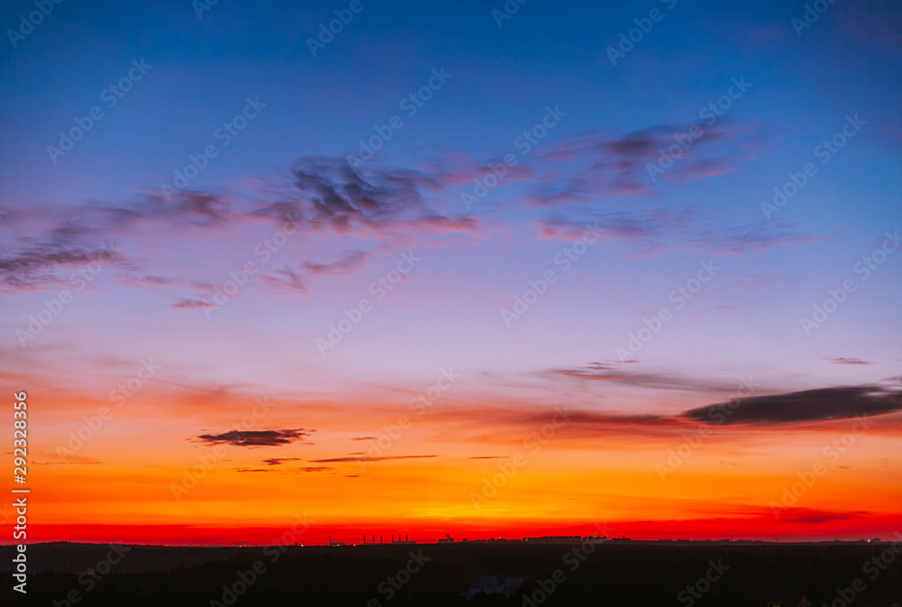 Fototapeta premium Sunset bright colorful sky
