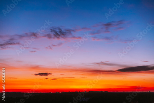 Sunset bright colorful sky © Юлия Масюкова