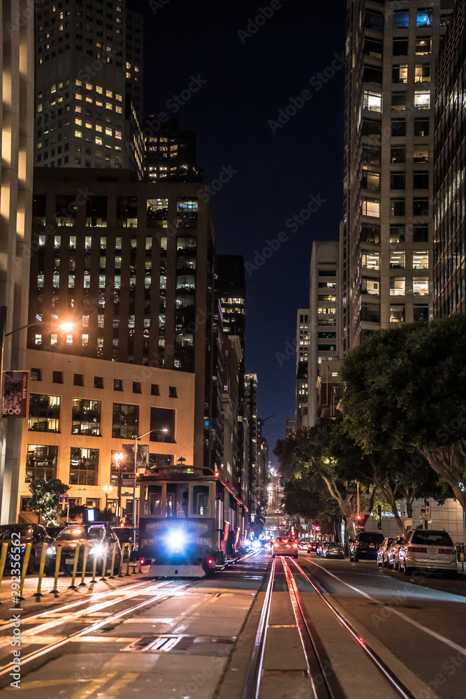 Fototapeta premium San Francisco, California / United States »; August 2019: The city tram ending its way one night