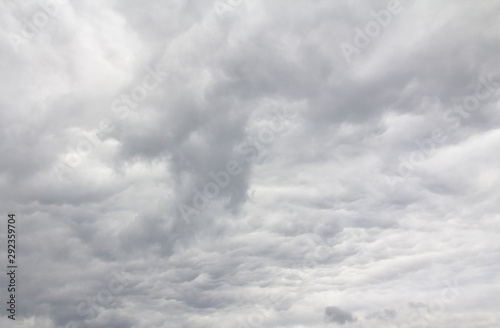 Obraz na płótnie Cloudy sky, dark low Cumulus clouds, rainy weather w salonie