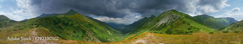 Tatry - Dolina Zadnic Koperszadów - paorama