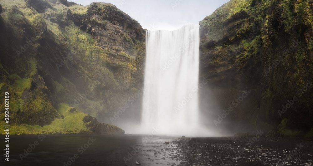 Fototapeta premium Panoramic View of Skogafoss Waterfall, Iceland
