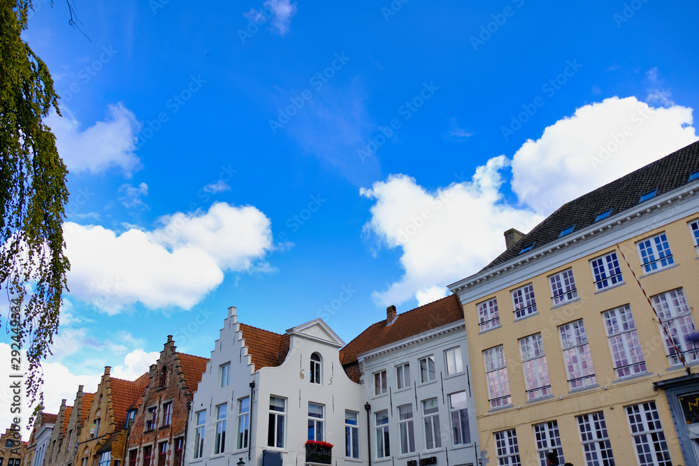 colorful houses in bruges