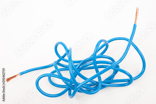 Obraz na płótnie Blue electric wire on white background