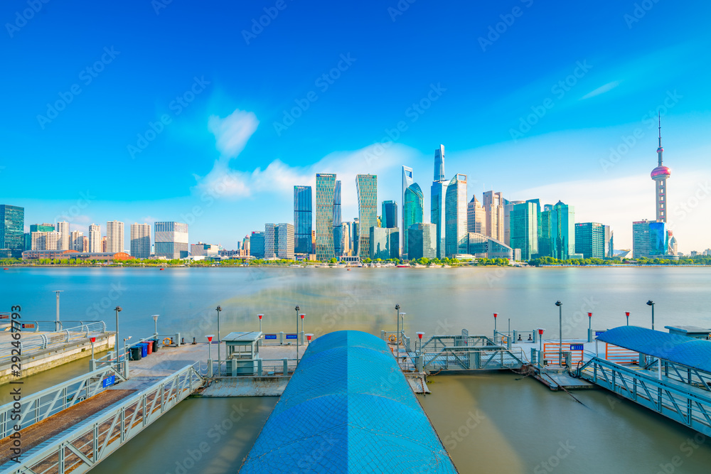 Obraz premium China's Shanghai Pudong New Area cityscape