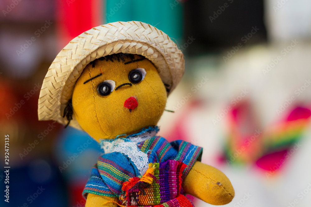 muñeco artesanal mexicano